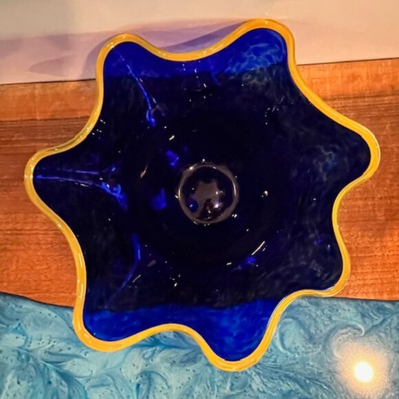 Glass Eye Studio Mottled Cobalt Blue with Gold Ruffle Rim Bowl Blown Glass - Picture 6 of 11